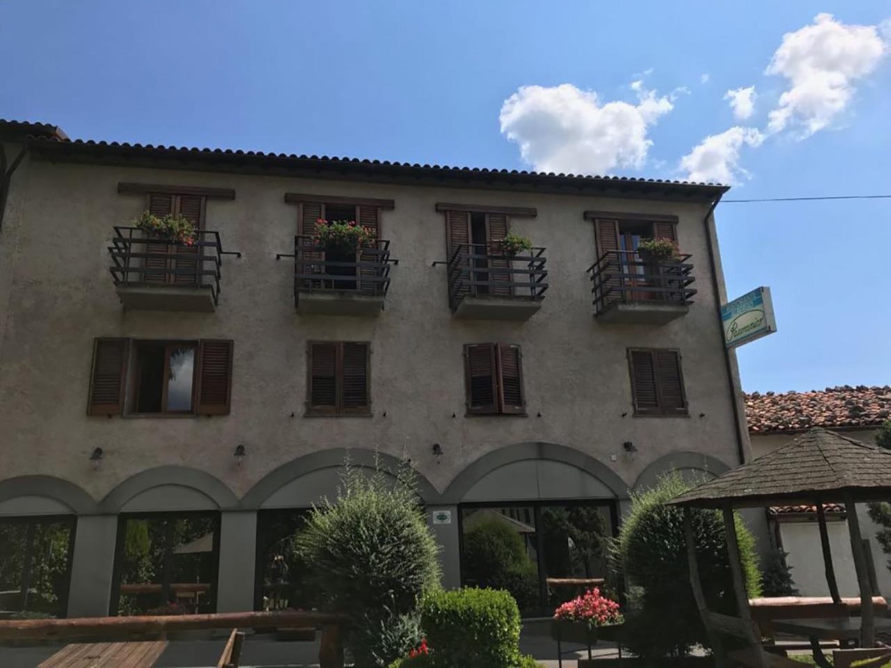 Hotel Panoramico Corfino Екстер'єр фото
