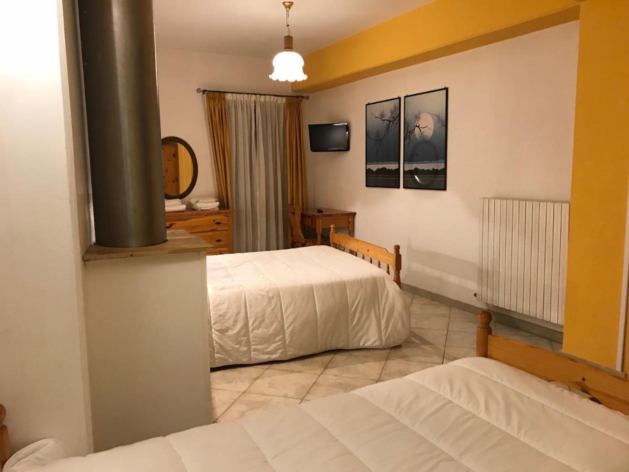 Hotel Panoramico Corfino Екстер'єр фото